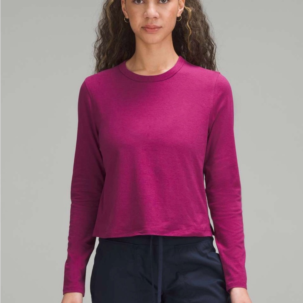 Lululemon classic fit long sleeve magenta shirt